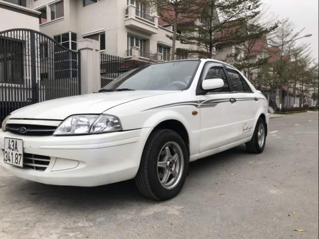 Bán Ford Laser đời 2005, màu trắng, xe nhập, bảo dưỡng định kỳ tại hãng0