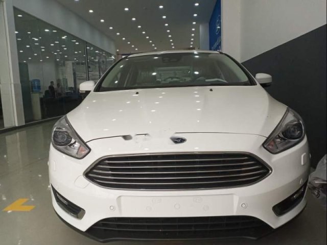 Cần bán Ford Focus đời 2019, bản cao cấp full công nghệ