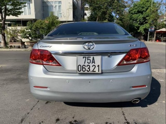 Bán ô tô Toyota Camry 2.4G đời 2009, màu bạc, giá 520tr