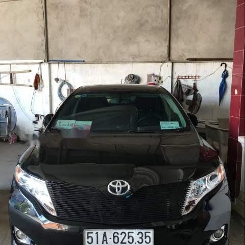 Cần bán lại xe Toyota Venza sản xuất năm 2009, màu đen