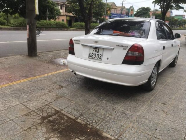 Cần bán gấp Daewoo Nubira đời 2003, màu trắng xe gia đình, 90tr