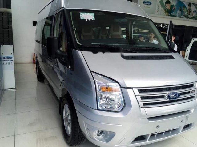 Bán Ford Transit 2019, màu bạc, mới 100%