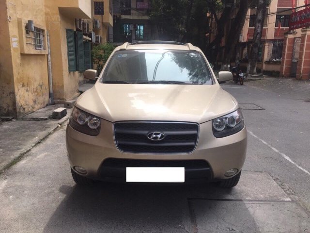 Cần bán xe Hyundai Santa Fe 2009 số sàn, máy xăng nhập khẩu Hàn Quốc