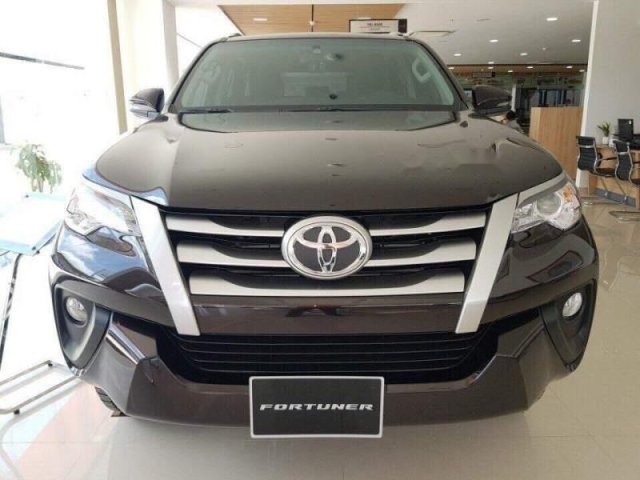 Bán Toyota Fortuner năm 2019, màu nâu, nhập khẩu0