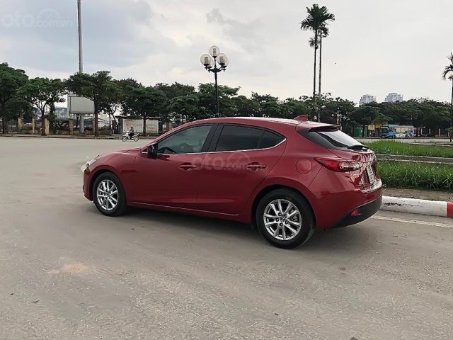 Cần bán Mazda 3 1.5L đời 2016, màu đỏ0