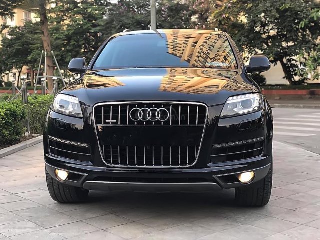 Cần bán Audi Q7 năm sản xuất 2015, màu đen, nhập khẩu như mới0