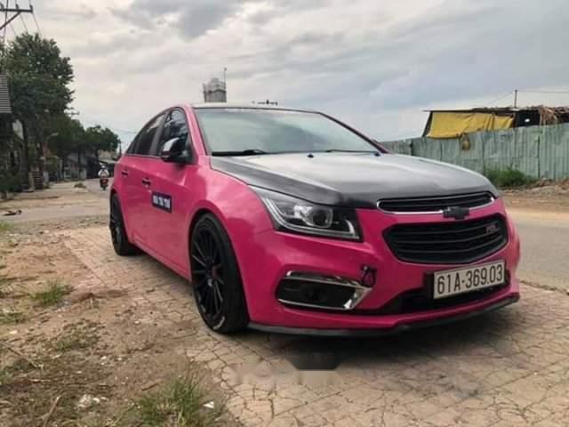 Cần bán Chevrolet Cruze AT năm sản xuất 2017, màu hồng