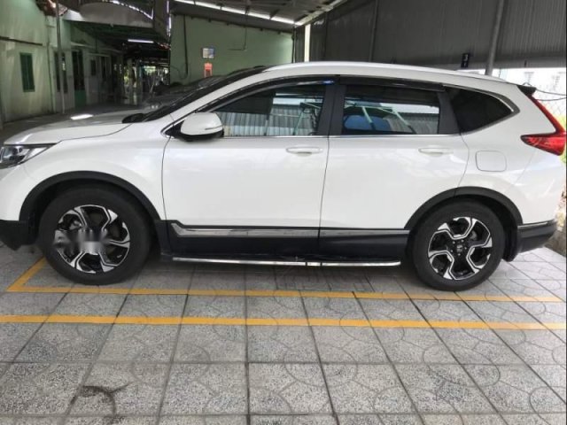 Bán Honda CR V đời 2018, màu trắng, nhập khẩu nguyên chiếc chính chủ