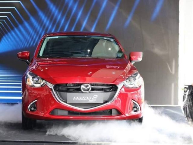 Cần bán xe Mazda 2 sản xuất 2019, màu đỏ, nhập khẩu Thái