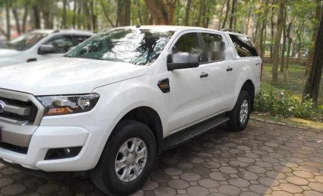 Bán Ford Ranger XLS MT 2015, màu trắng, nhập khẩu 