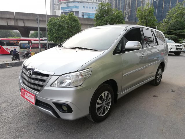 Bán Innova 2.0 E 2016 biển Hà Nội, kiểm tra kỹ xe