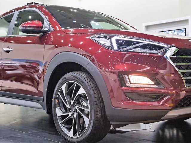 Cần bán xe Hyundai Tucson đời 2020, màu đỏ, giá tốt0