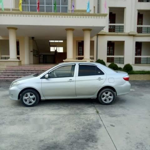 Bán Toyota Vios G sản xuất năm 2004, màu bạc, giá chỉ 150 triệu