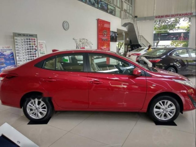 Bán ô tô Toyota Vios sản xuất năm 2019, màu đỏ giá cạnh tranh