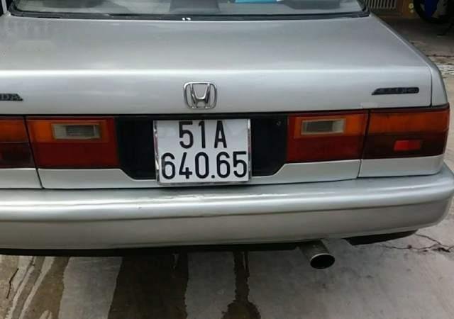 Bán xe Honda Accord 1988, màu xám, nhập khẩu