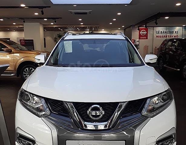 Bán xe Nissan X trail V Series 2.5 SV Luxury 4WD đời 2019, màu trắng, giá tốt