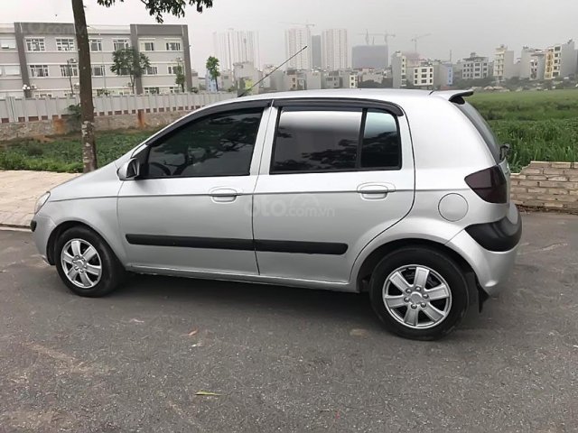 Cần bán Hyundai Getz 1.1 MT năm 2008, màu bạc, nhập khẩu nguyên chiếc0