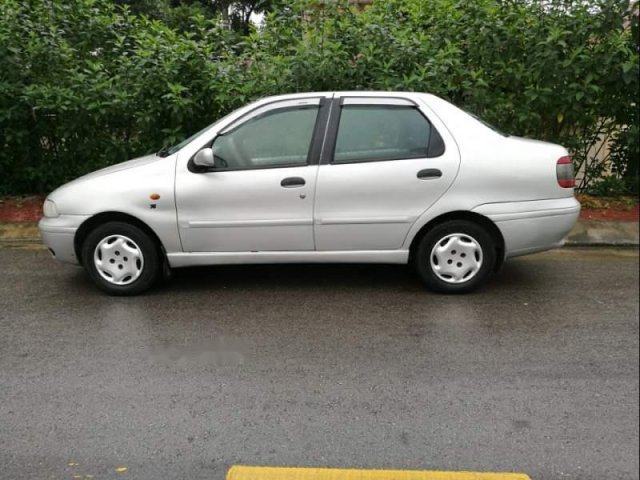 Bán ô tô Fiat Siena đời 2003, màu bạc, nhập khẩu nguyên chiếc0