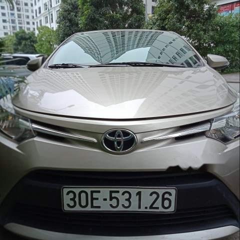 Bán Toyota Vios năm 2017, màu vàng cát, giá chỉ 475 triệu