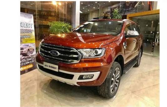 Cần bán xe Ford Everest Ambiente MT sản xuất 2019, giá thấp