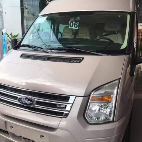 Bán xe tồn kho Ford Transit Luxury đời 2018