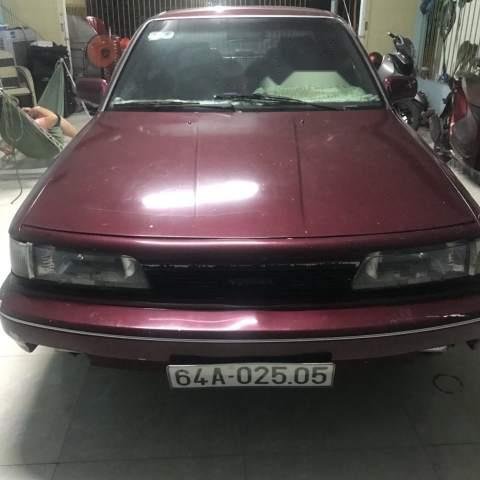 Cần bán Toyota Camry sản xuất năm 1992, màu đỏ