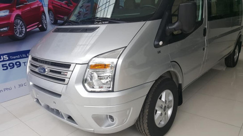 Bán Ford Transit 2.4 MT 2019, giá tốt, giao xe nhanh toàn quốc0