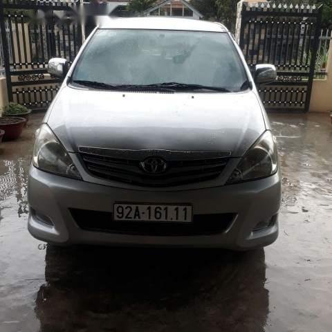 Bán Toyota Innova đời 2010, xe gia đình