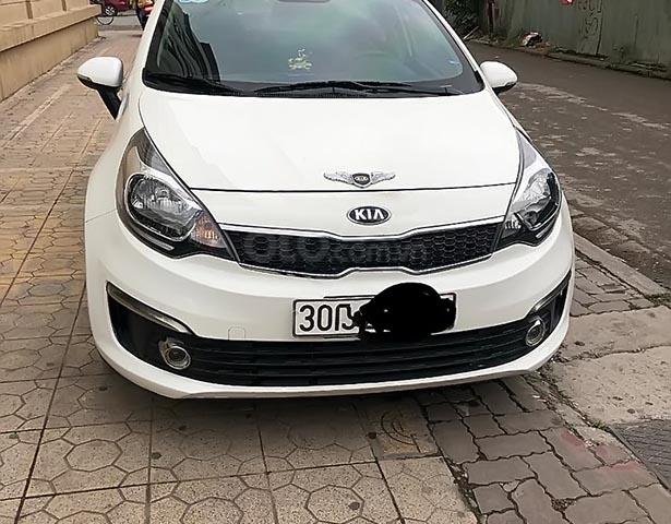 Bán Kia Rio sản xuất 2017, màu trắng, xe nhập, chính chủ 