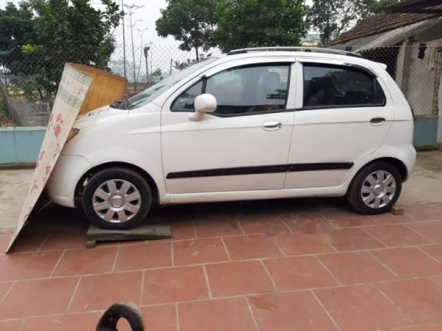 Cần bán lại xe Chevrolet Spark 2009, màu trắng, chính chủ giá cạnh tranh0