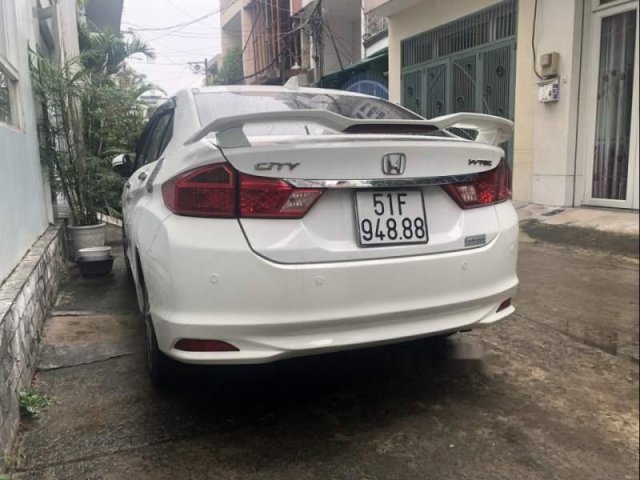 Bán Honda City AT năm sản xuất 2016, màu trắng0