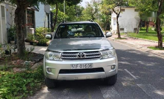 Cần bán xe Toyota Fortuner năm 2009, 589tr