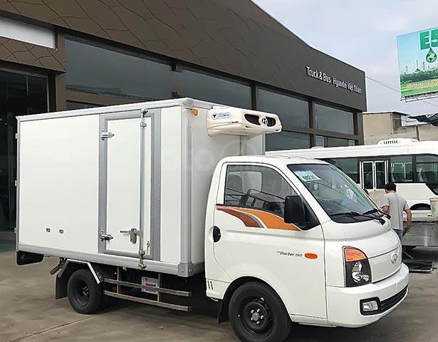 Bán ô tô Hyundai Porter 150 sản xuất năm 2018, màu trắng0