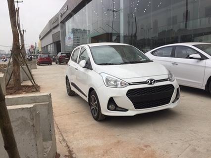 Bán xe Hyundai Grand I10 năm 2019, sẵn xe giao ngay, khuyến mại quà tặng chục triệu đồng