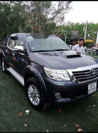 Bán xe Toyota Hilux 2013 số sàn, 530 triệu