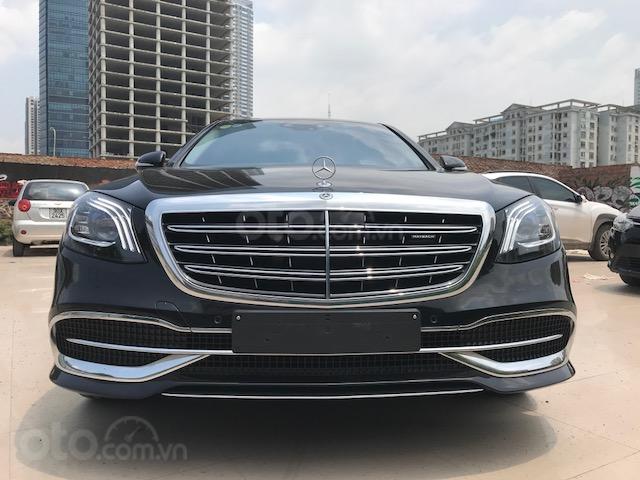 Bán Mercedes Maybach S450, màu đen, sản xuất 2017, ĐK 2018 siêu mới