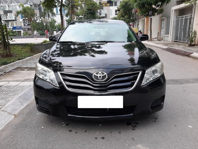 Bán ô tô Toyota Camry LE đời 2011, màu đen, xe nhập, giá chỉ 705 triệu0