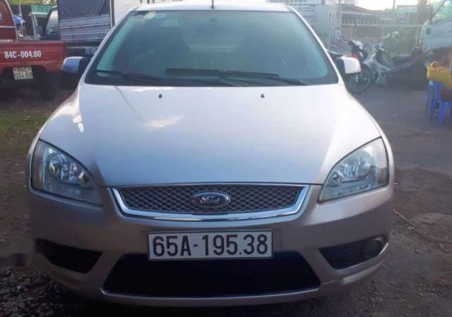 Bán ô tô Ford Focus năm 2007, màu bạc, nhập khẩu nguyên chiếc, giá chỉ 185 triệu0