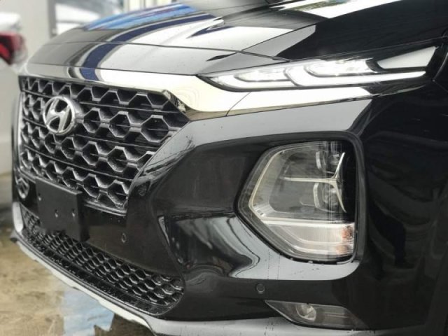 Cần bán xe Hyundai Santa Fe FL 2019, màu đen0