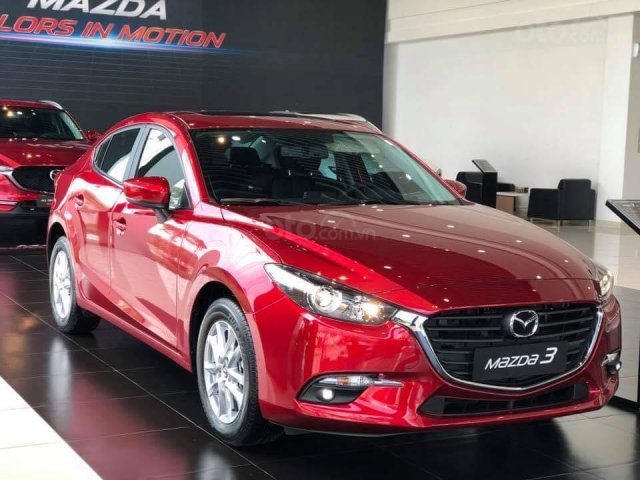 Bán xe Mazda 3 1.5 năm 2019, màu đỏ, ưu đãi 20 triệu, hỗ trợ trả góp lên tới 90%, tặng bảo hiểm thân vỏ 1 năm