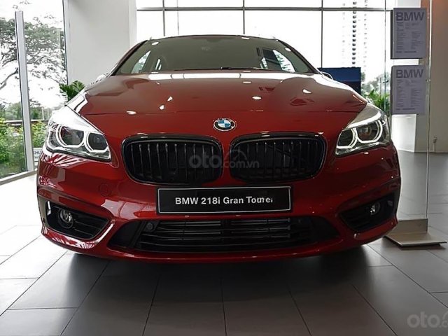 Cần bán xe BMW 2 Series 218i Gran Tourer năm 2018, màu đỏ, xe nhập0