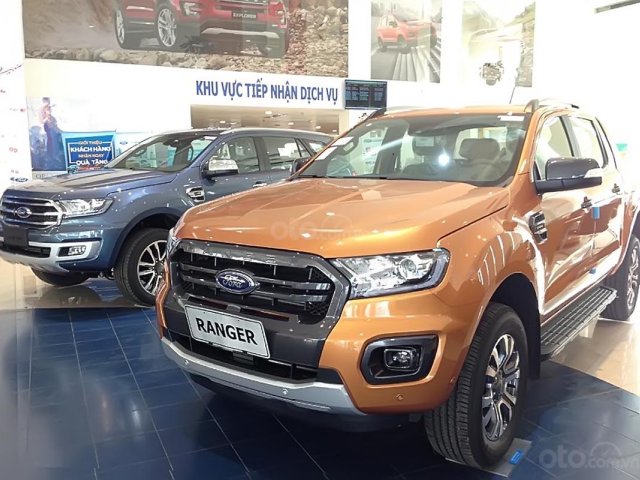 Bán xe Ford Ranger Wildtrak 2.0L 4x4 AT đời 2019, nhập khẩu