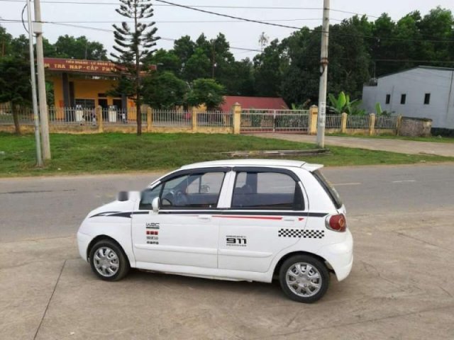 Bán ô tô Daewoo Matiz đời 2004, màu trắng