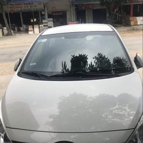 Bán gấp Hyundai Grand i10 1.2AT đời 2014, màu trắng, nhập khẩu như mới