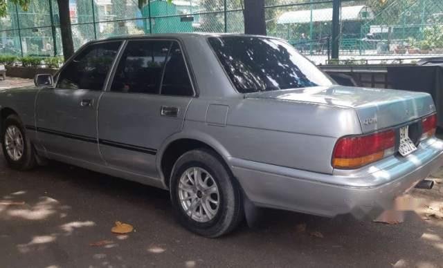 Bán Toyota Crown đời 1991, màu bạc, xe nhập