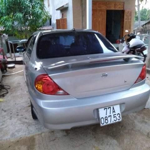 Bán xe Kia Spectra đời 2005, màu bạc, nhập khẩu