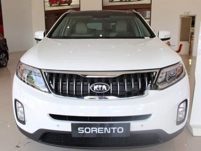 Bán Kia Sorento sản xuất 2019, màu trắng, 789 triệu0