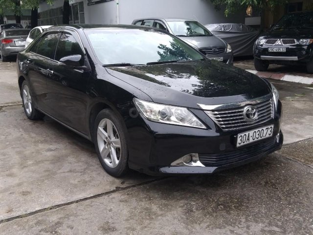 Bán xe Camry 2.0E 2014 chính chủ công chức văn phòng dùng