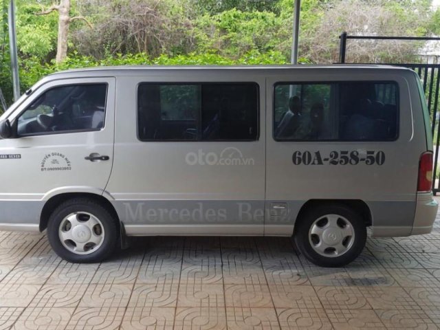 Bán ô tô Mercedes MB 100 năm sản xuất 2004, màu trắng