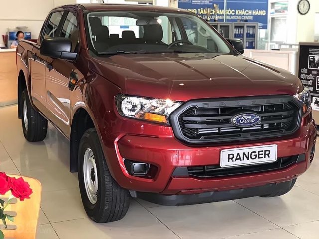 Cần bán Ford Ranger XL 2.2L 4x4 MT đời 2019, màu đỏ, xe nhập giá cạnh tranh